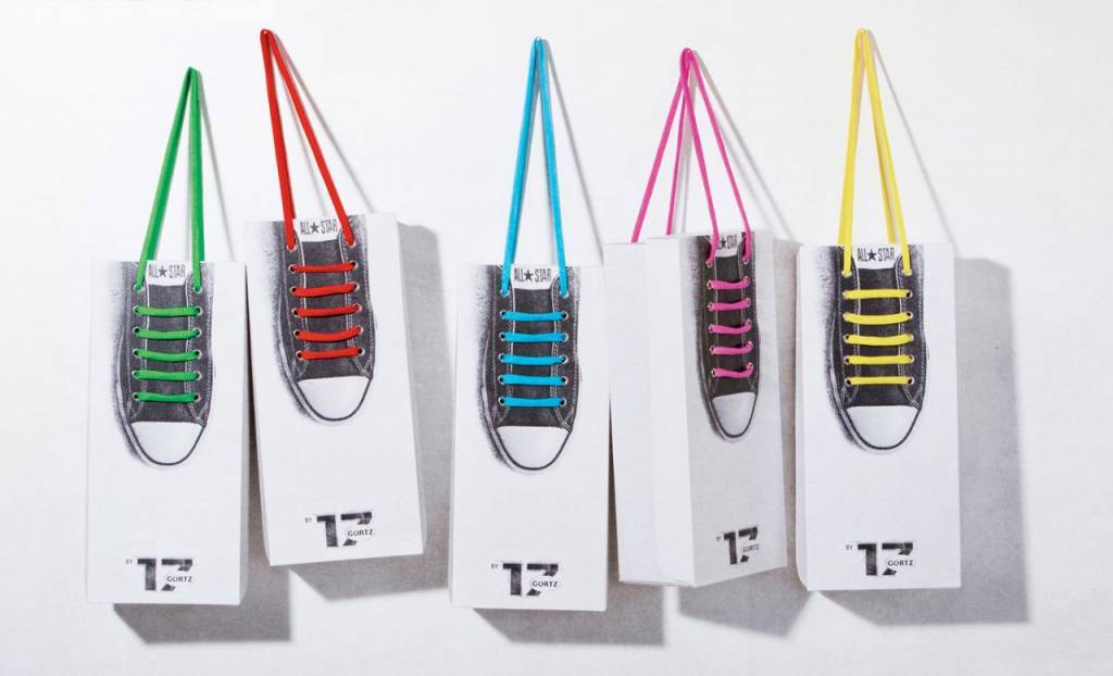 Shoelace shopping bag using Converse laces