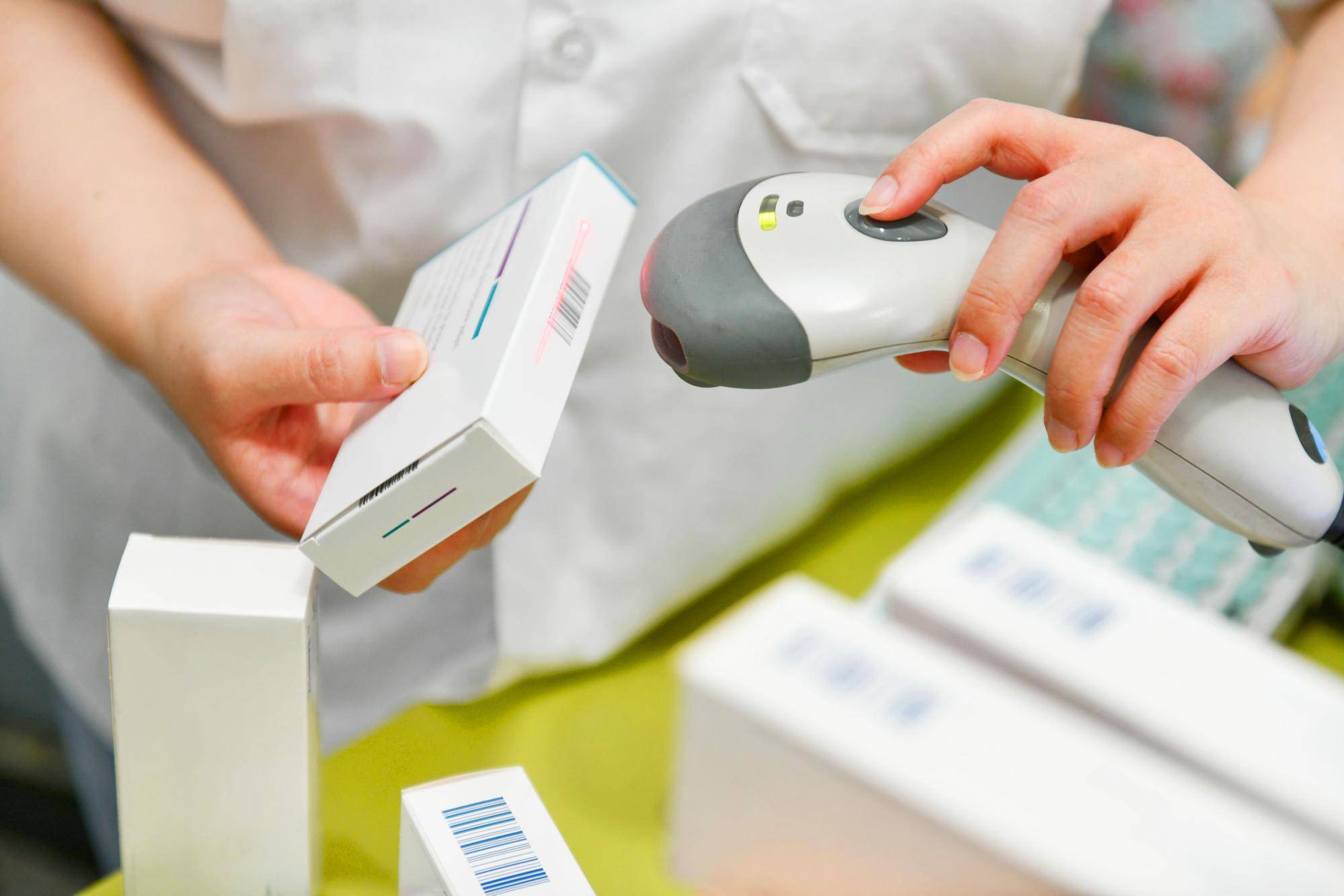 scanning inkjet printed barcode of a pharmaceutical product